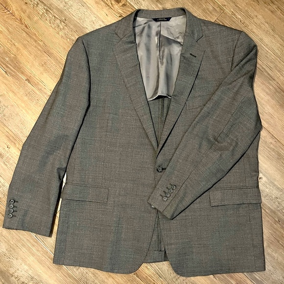 Brooks Brothers 1818 Regent Fit Wool 46R/40 Suit US Made Italian VBC Fabric - Picture 3 of 6